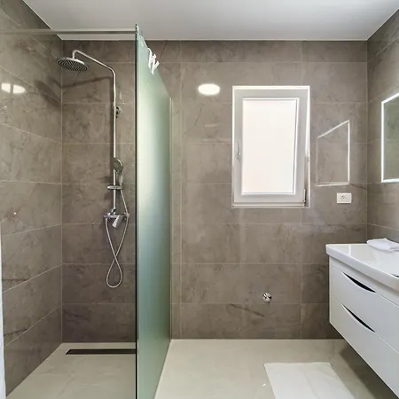 Renesansa Milna (Brac)