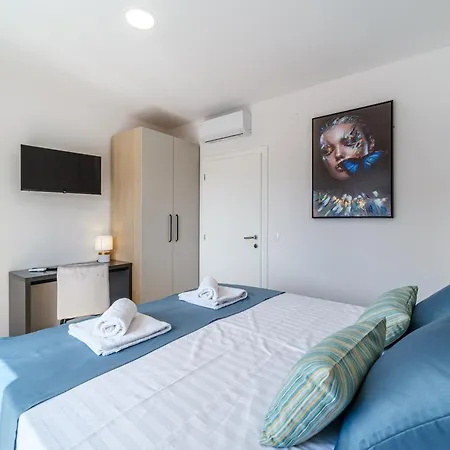 Renesansa Milna (Brac)