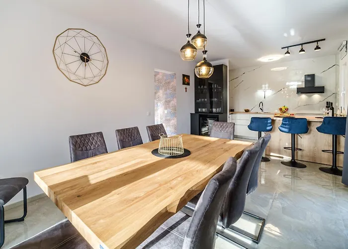 Renesansa Milna (Brac)