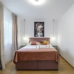 Renesansa Villa Milna (Brac)