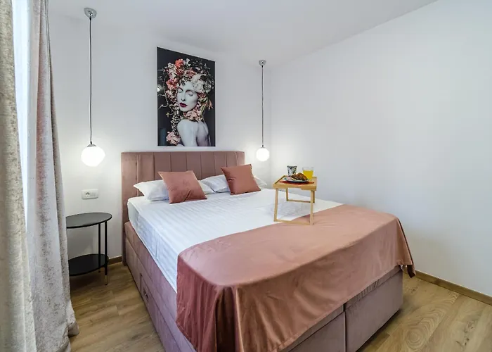 Renesansa 别墅 米欧纳